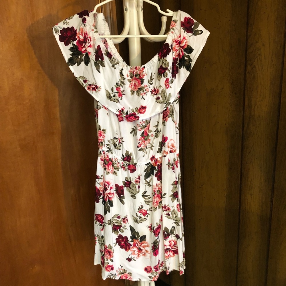 Off the Shoulder Floral Dress